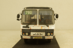 Паз-3205 белый, Improved Models 1:43