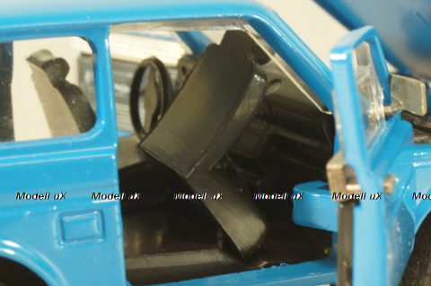 Ваз-2121 Нива, синяя,Тантал/Радон 1:43