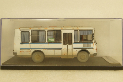 Паз-3205 белый, Improved Models 1:43