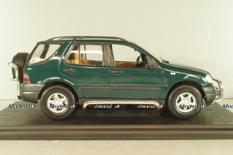 Mercedes-Benz ML 320 (W163) green, B66005217, Maisto 1:18