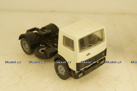 Маз-5357 тягач, Modus 90 1:43