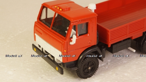 Камаз 5320 бортовой красный, Арек 1:43