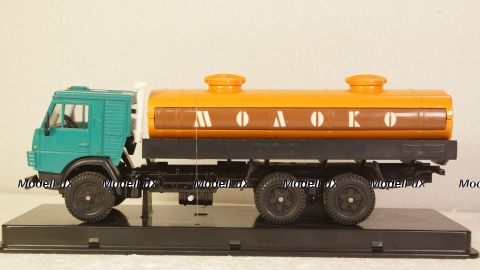 Камаз-53212 Молоко, Декабрь 1988г.  Арек 1:43 