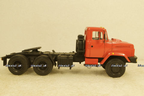 КРАЗ-64431 6х4 Тягач седельный, красный, Херсон Моделс 1:43