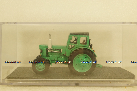 Трактор ЛТЗ Т-40М 1961, зеленый, Бригадир 1:43