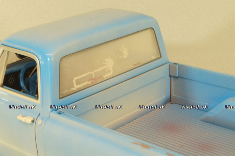 Chevrolet C-10 1971 from movie The Texas Chainsaw Massacre, blue, HWY-18014, Highway61 1:18