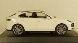 Porsche Cayenne Turbo S E-Hybrid Coupe 2019 carrara white, Norev 1:43
