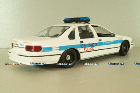 Chevrolet Caprice Police Chicago 1993, white, UT Models 1:18