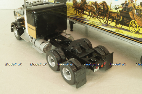 Kenworth W925 with semi-trailer "Smokey and the Bandit" 1977, black, W83431001, Werk83 1:43 Уценка!