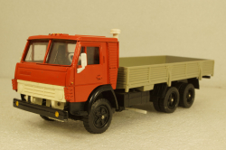 Камаз-53212 бортовой, на резине красный/серый, Арек 1:43