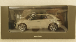 Porsche Macan Turbo 2019 lightgrey,WAP0206020J, Minichamps 1:43