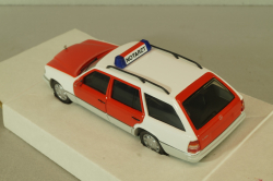 Mercedes-Benz E 320 (S124) T-Modell Notarzt 1987, white/red, 70218, Herpa 1:43