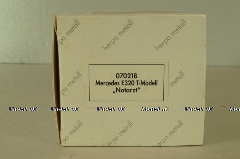 Mercedes-Benz E 320 (S124) T-Modell Notarzt 1987, white/red, 70218, Herpa 1:43
