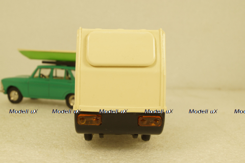 Москвич-426 зеленый с прицепом Дача, Фирма Досуг 1:43