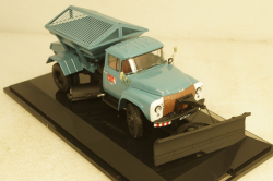 Пескоразбрасыватель ПР-130 Ленинград 1968г, 113023, DiP Models 1:43