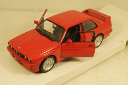 BMW 3-series M3 ( E30) 1988, red, BU21100R , Bburago 1:24