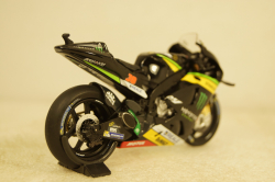 Yamaha YZR-M1 #38 MotoGP Bradley Smith  2016, 182163038, Minichamps 1:18