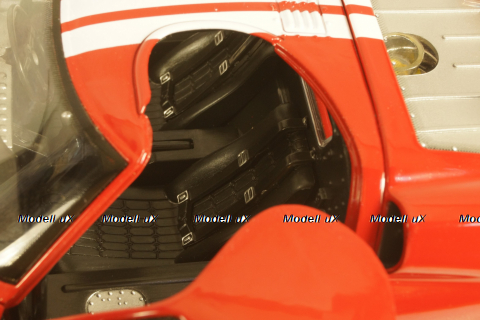 Ford GT-40 MK II #1 winner 12h Sebring 1966 Miles, Ruby, Shelby Collectibles 1:18