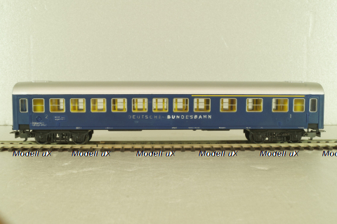 Вагон пассажирский 1-2 класс, 4-х осный 1-2-st classe, DB, blue/silver, 389, Kleinbahn 1:87 HO