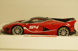 Ferrari FXX-K Evoluzione #54 red, Burago 1:18