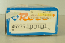 Вагон рефрижератор для морской рыбы, крытый грузовой (холодильник), 2-х осный DB, белый, HO, 46235, Roco 1:87