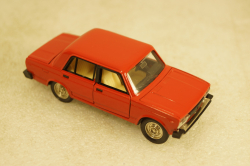 Ваз-2105 А39, красная, Тантал/Радон 1:43