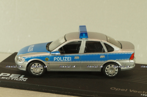 Opel Vectra (B) Polizei 1995, silver/blue, OPC091, Altaya  Opel Collection #91 1:43 Уценка!