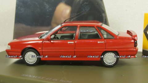 Renault 21 2L Turbo, Red, 7711223579, Universal Hobby 1:43