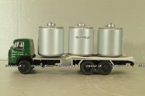 Fiat 673 NR Trasporto Latte 1969, green/silver, Camion D'epoca #73, 1:43