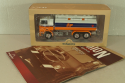 Volvo F12 fuel tanker 1977, white/orange, Camion D'epoca #74, 1:43 Уценка 5!