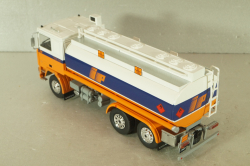 Volvo F12 fuel tanker 1977, white/orange, Camion D'epoca #74, 1:43 Уценка 5!