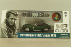 Jaguar XKSS 1957 with figuren Steve McQueen, green, McQueen Collection, 86434, Greenlight 1:43