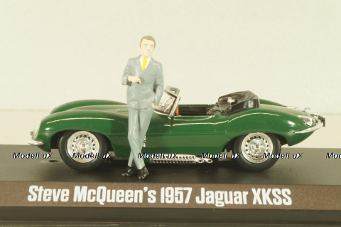 Jaguar XKSS 1957 with figuren Steve McQueen, green, McQueen Collection, 86434, Greenlight 1:43