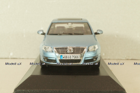 Volkswagen Passat(B6)  2005, light blue, 3C0099300Y7R, Minichamps 1:43