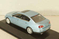 Volkswagen Passat(B6)  2005, light blue, 3C0099300Y7R, Minichamps 1:43