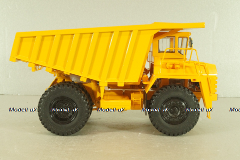 БелАЗ-7547 карьерный самосвал, оранжевый, 102774, ДМ Белаз 1:43