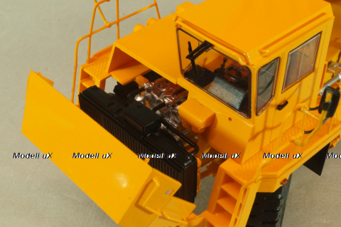 БелАЗ-7547 карьерный самосвал, оранжевый, 102774, ДМ Белаз 1:43