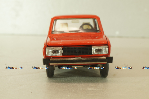 Ваз-2105 А39 Жигули, красный, Тантал/Радон 1:43