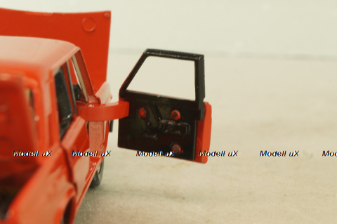 Ваз-2105 А39 Жигули, красный, Тантал/Радон 1:43