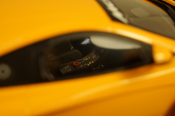 McLaren 12C GT3 Street 2013 orange, 151121391, Minichamps 1:18