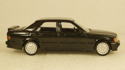 MERCEDES 190 2.3 - 16 1984 BLACK METALLIC, Norev 1:43