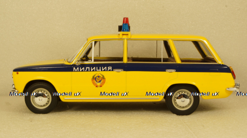 ВАЗ 2102 Жигули LADA Милиция СССР 1970, T9-1800233, Triple9 1:18