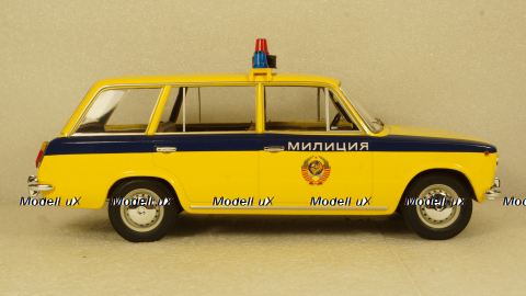 ВАЗ 2102 Жигули LADA Милиция СССР 1970, T9-1800233, Triple9 1:18
