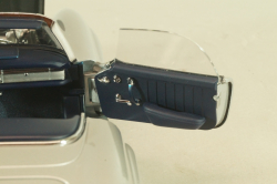 Mercedes-Benz 300SL Roadster (W198) 1957, silver, ‎180039030, Minichamps 1:18