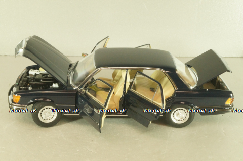 Mercedes-Benz 450 SEL 6,3 (W116) 1965, dark blue, Revell 1:18