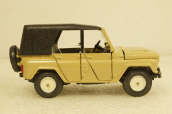 Уаз-469 А34, бежевый,Тантал/Радон 1:43
