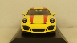 Porsche 911 R  2016, Yellow, 940066221, Maxichamps 1:43