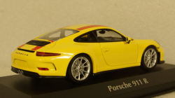 Porsche 911 R  2016, Yellow, 940066221, Maxichamps 1:43