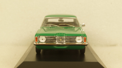 FORD TAUNUS - 1970 - GREEN, 940081304, Maxichamps 1:43