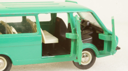 Раф-2203 А18 зелёный, Тантал/Радон 1:43